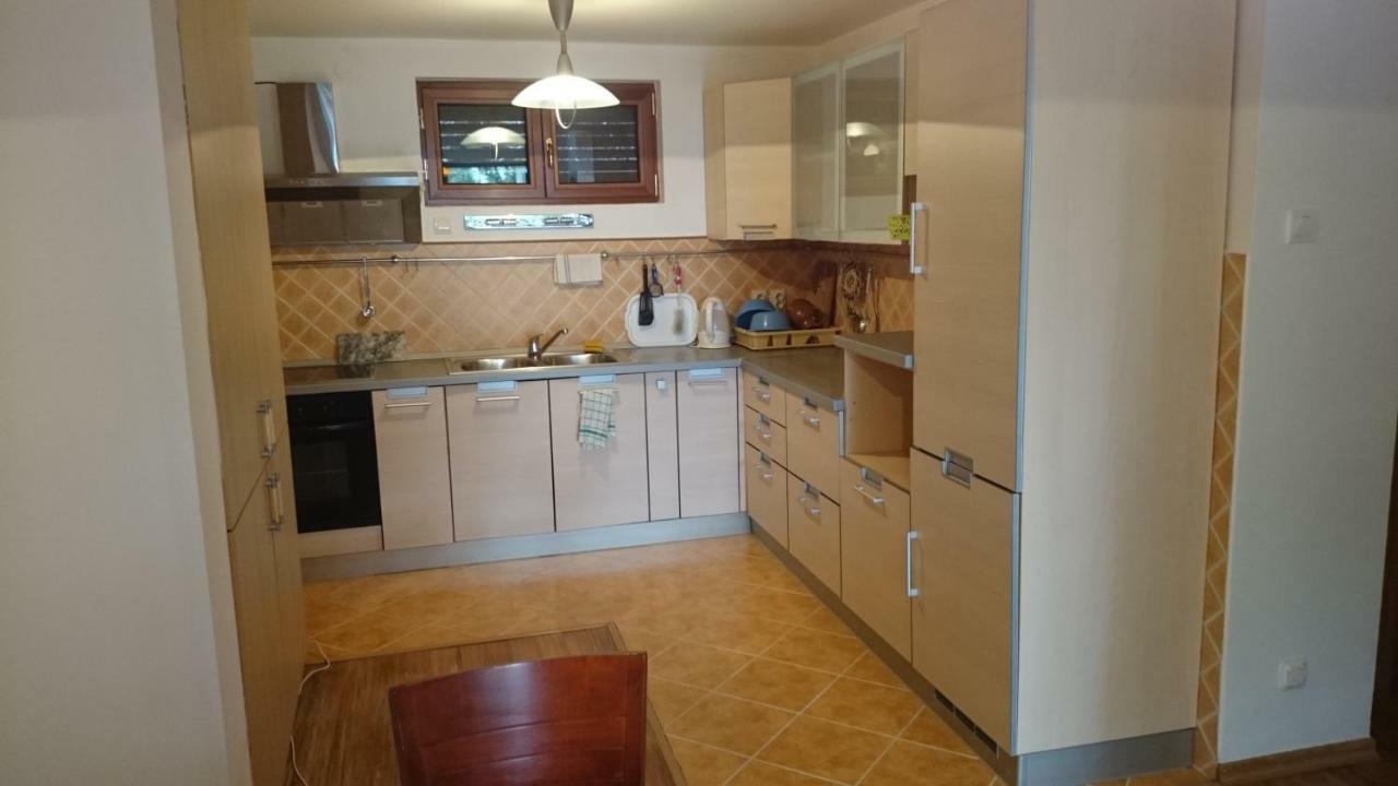Bg Villa, Apartment L Sutomore Kültér fotó